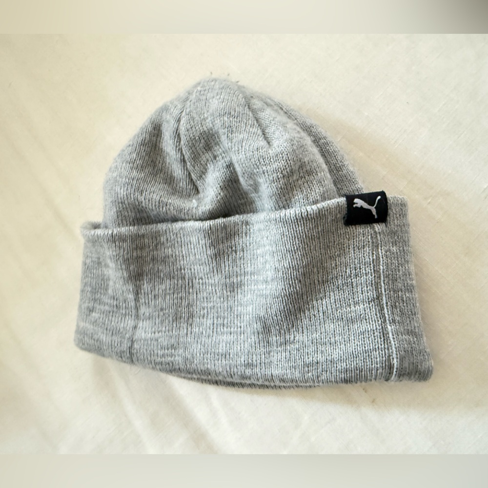 Puma gray knit beanie hat